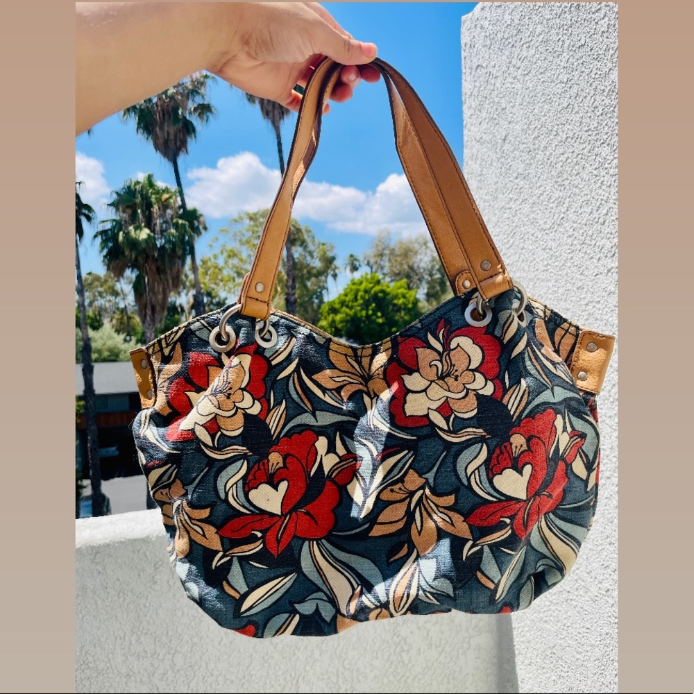 Relic floral purse